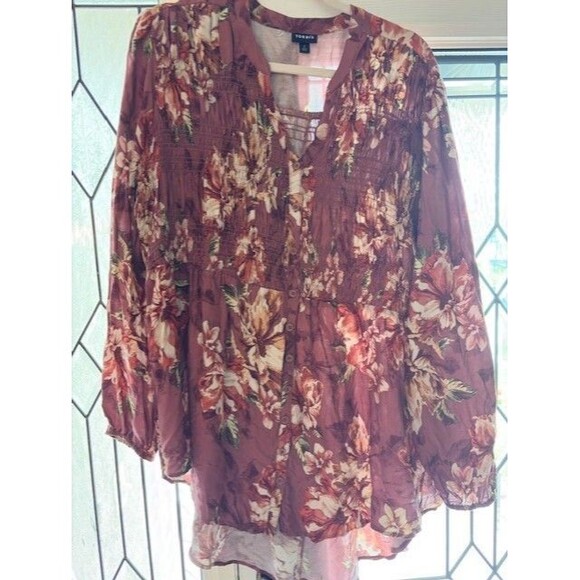 TORRID Top Blouse Size 2 (2X)Peasant Babydoll Floral Boho Lightweight Plus Size - Picture 1 of 6